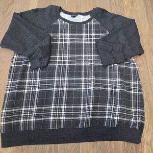Torrid Gray and White Sweatshirt with Plaid Design